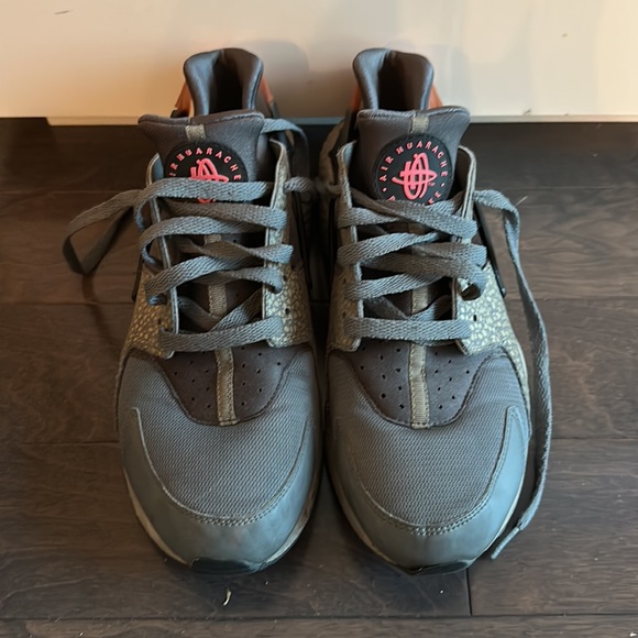 Nike Air Huarache - Picture 2 of 4